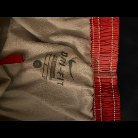 Nike Dri-Fit shorts - Picture 3 of 3